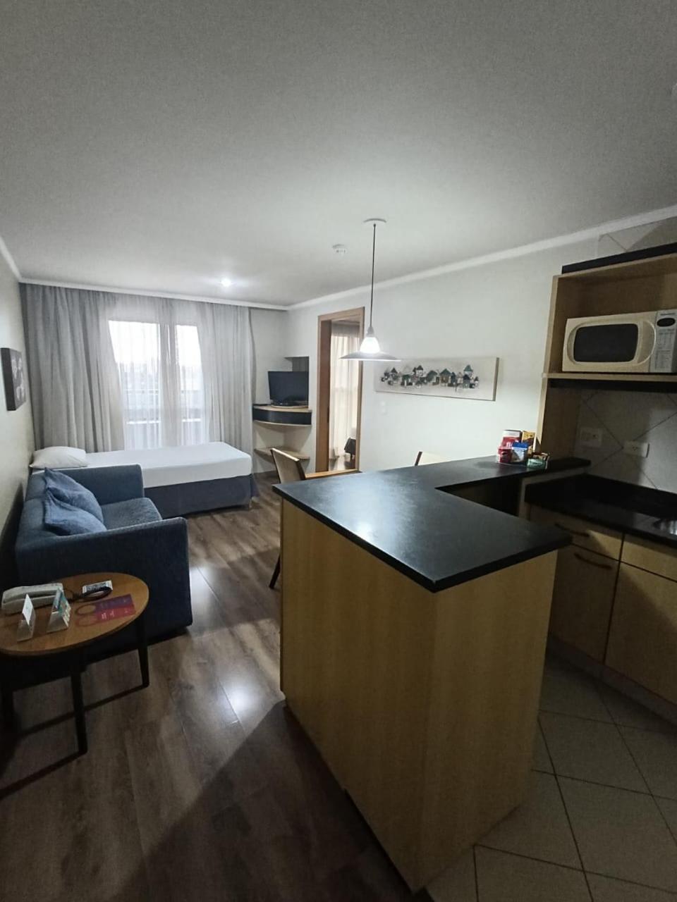 Astron Suites Sao Jose Dos Pinhais By Nobile Exterior photo
